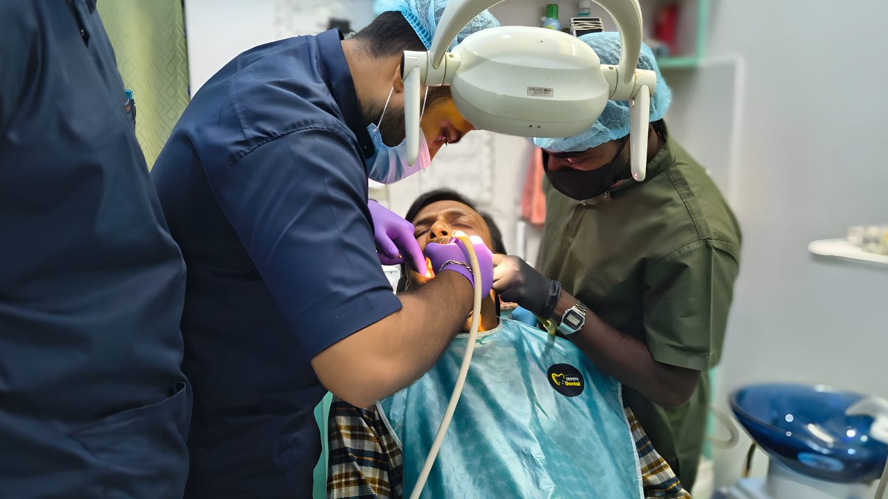  Swollen Gums: Causes and Early Signs.

